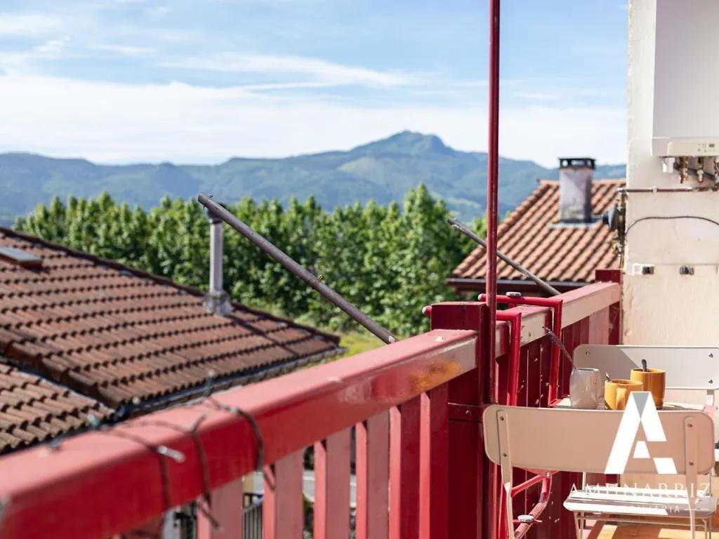 La Muralla By Basquelidays Hondarribia