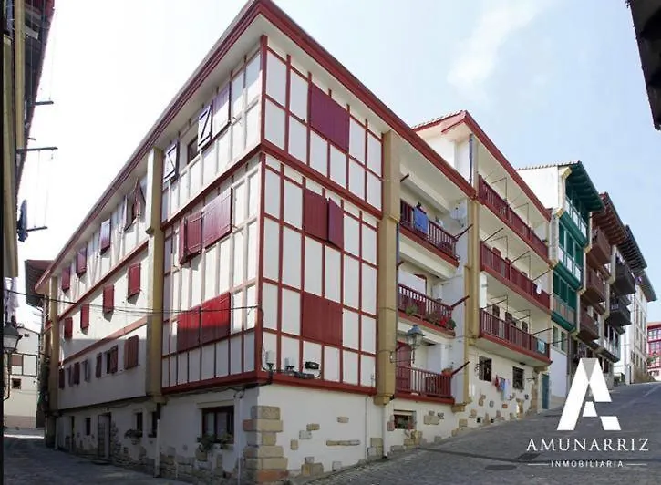 La Muralla By Basquelidays Hondarribia Spain