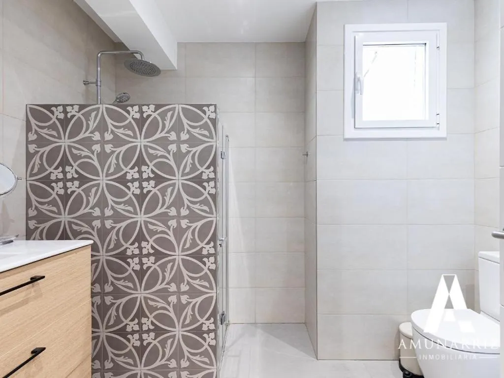 Apartment La Muralla By Basquelidays Hondarribia Spain